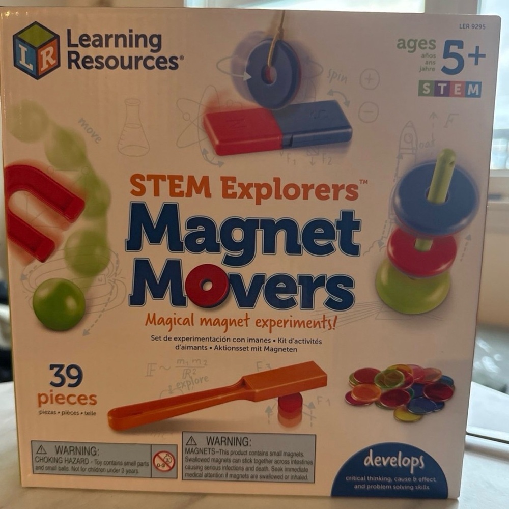 Learning Resources STEM Magnet Movers - Red, Blue, Green